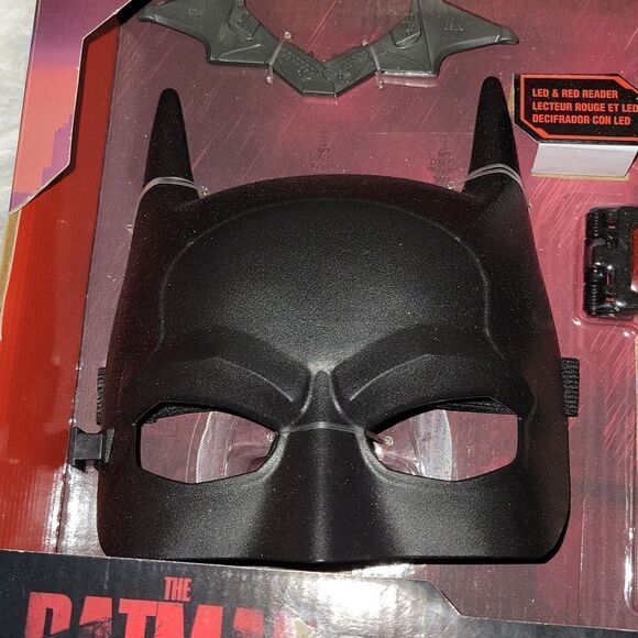 NEW DC Comics The Batman Magnification Lens LED Red Reader Detective Kit Toy - Picture 2 of 6